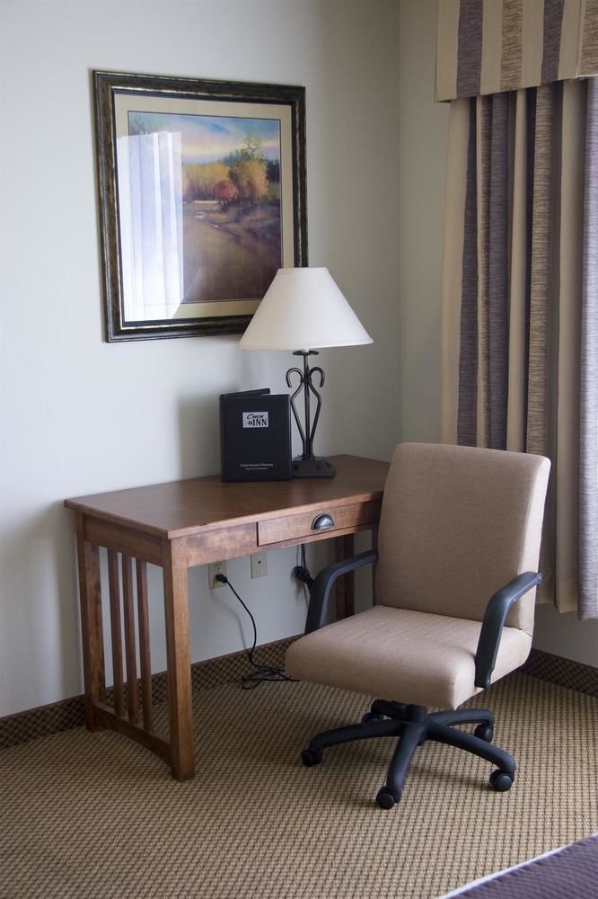 Casper C'Mon Inn Hotel & Suites Evansville 외부 사진