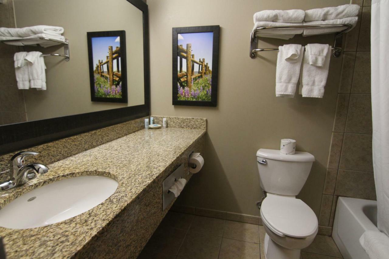 Casper C'Mon Inn Hotel & Suites Evansville 외부 사진