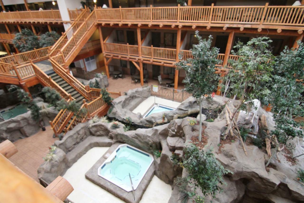 Casper C'Mon Inn Hotel & Suites Evansville 외부 사진