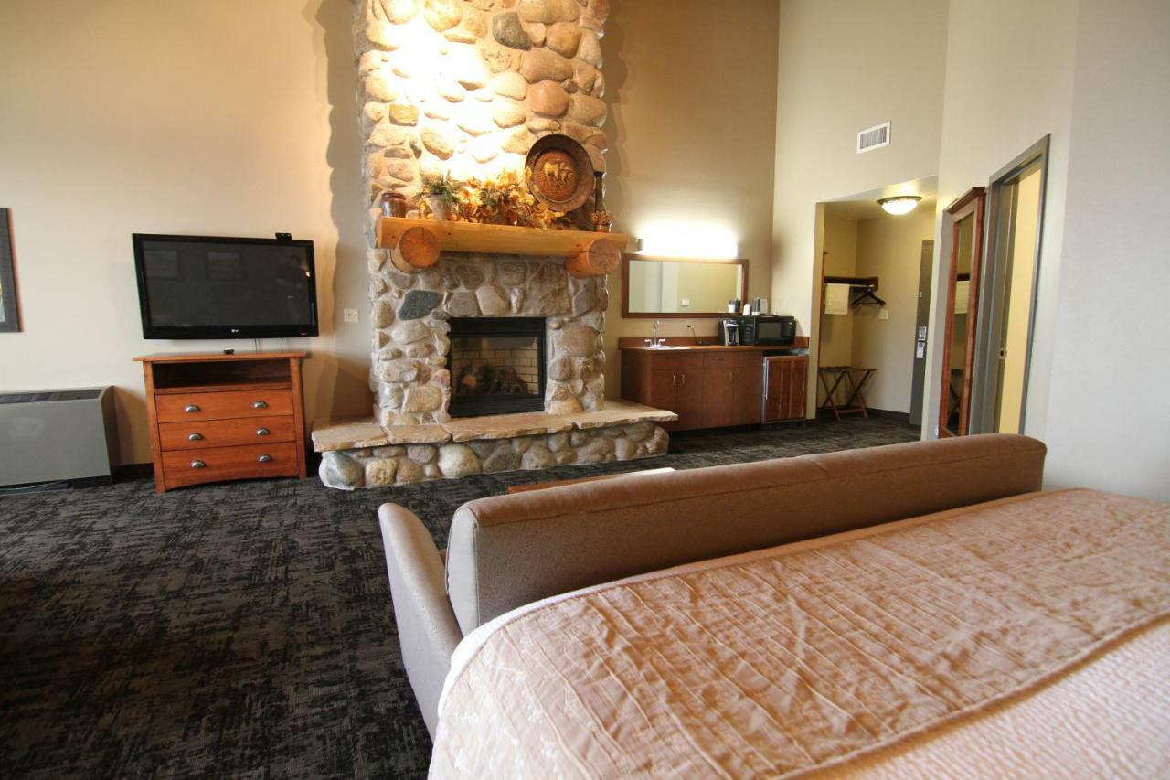 Casper C'Mon Inn Hotel & Suites Evansville 외부 사진