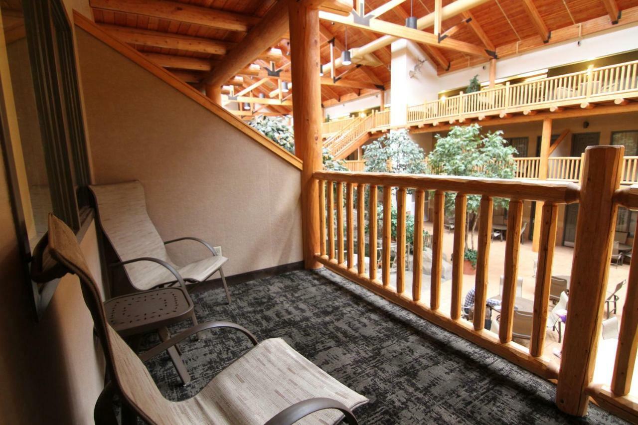 Casper C'Mon Inn Hotel & Suites Evansville 외부 사진