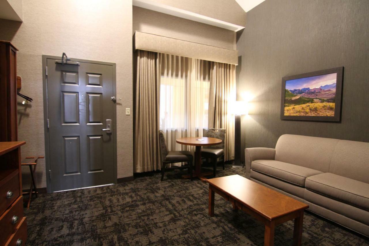 Casper C'Mon Inn Hotel & Suites Evansville 외부 사진